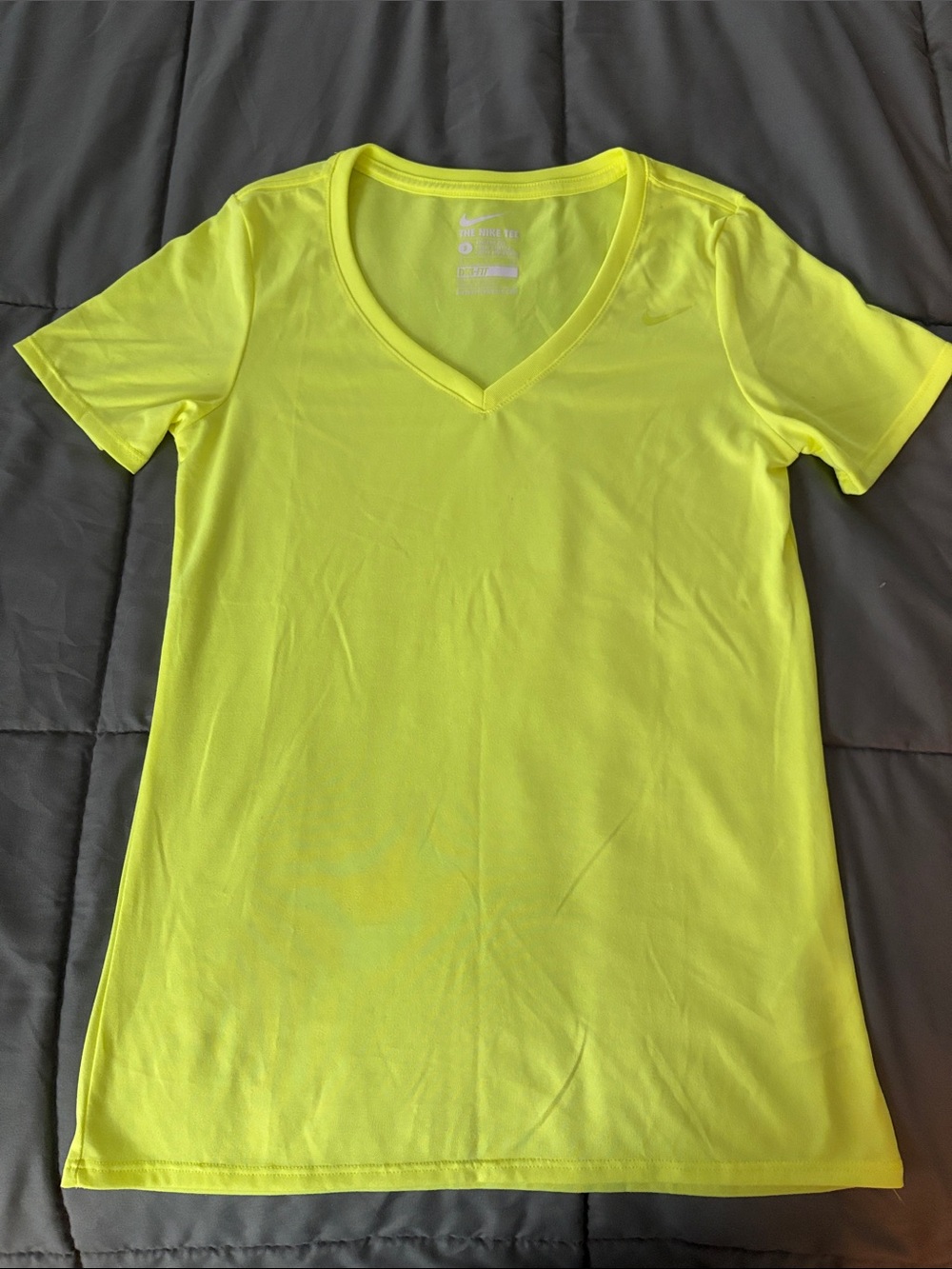 Nike Women’s V-Neck Short Sleeve Top - Neon Yellow